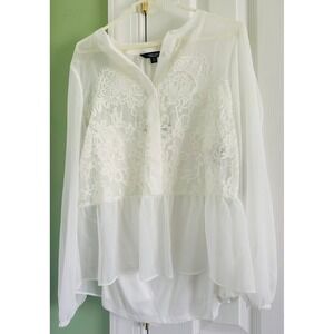Women's New/tags white lace long sleeve blouse Simply‎ Vera Wang xsmall